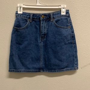 Cute jean Forever21 skirt, has pockets front and back, and belt loops l